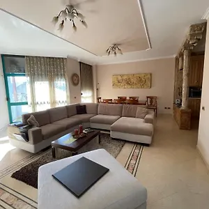 Luxury Center Apartment Tirana